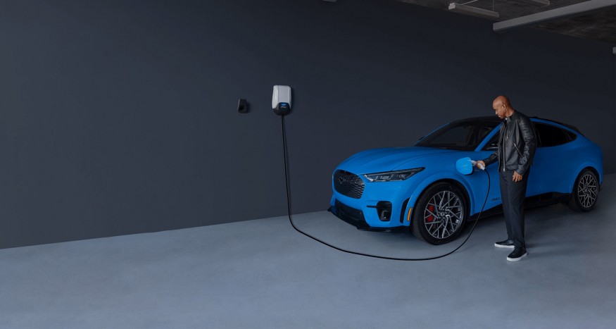 Qmerit's EV charger installation services make it easy to charge at home with either the Ford Mobile Charger or the Ford Connected Charge Station. Simply plug in before bed and wake up ready for any adventure.