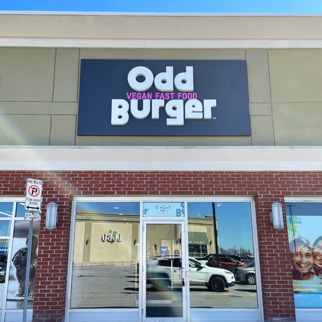 Odd Burger's new Whitby ON location for vegan fast food (CNW Group/Odd Burger Corporation)