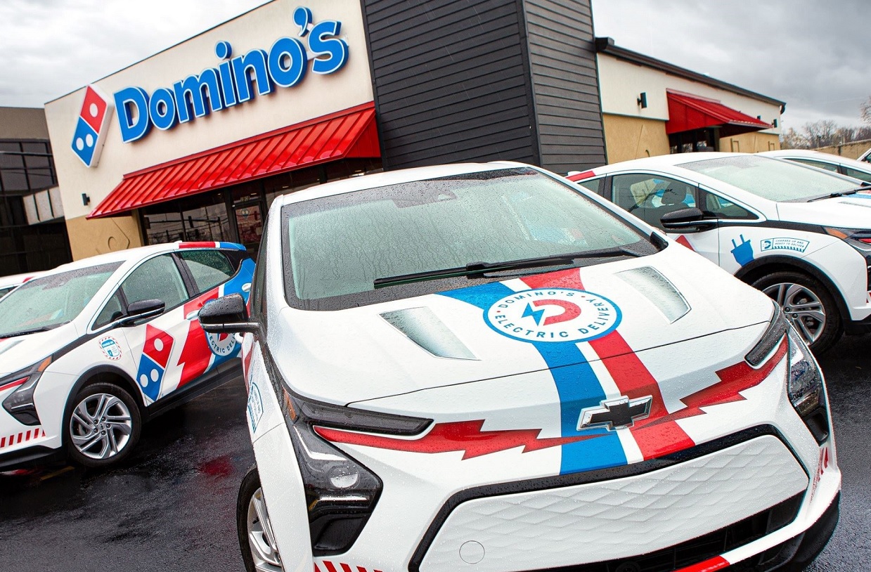 Domino's® to Roll Out Nationwide Fleet of 800 Chevy Bolt® Electric Vehicles