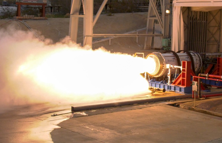 Aerojet Rocketdyne Successfully Hot Fires Large Solid Rocket Motor to Power Missile Defense Agency’s Next Generation MRBM Target