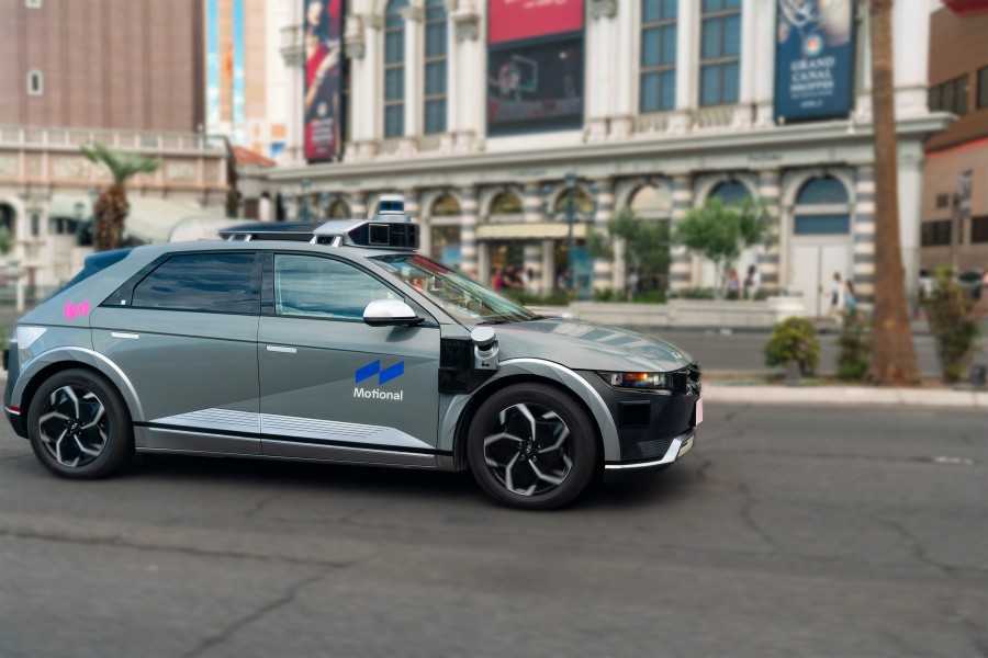 Motional's all-electric IONIQ 5 autonomous vehicle in Las Vegas